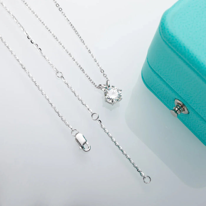Diamond Shine – Solitäranhänger aus Sterling Silber