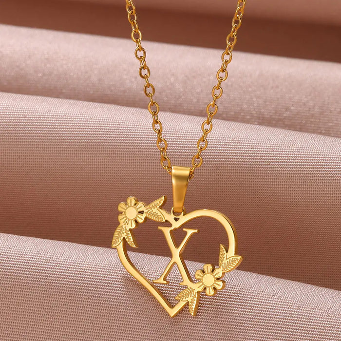 Personalisierte Herz-Kette mit Blumen & Initialen