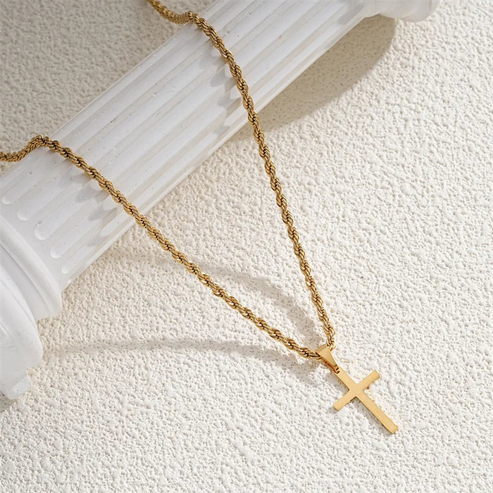 Goldene Kreuzkette – Klassischer Stil für jeden Anlass