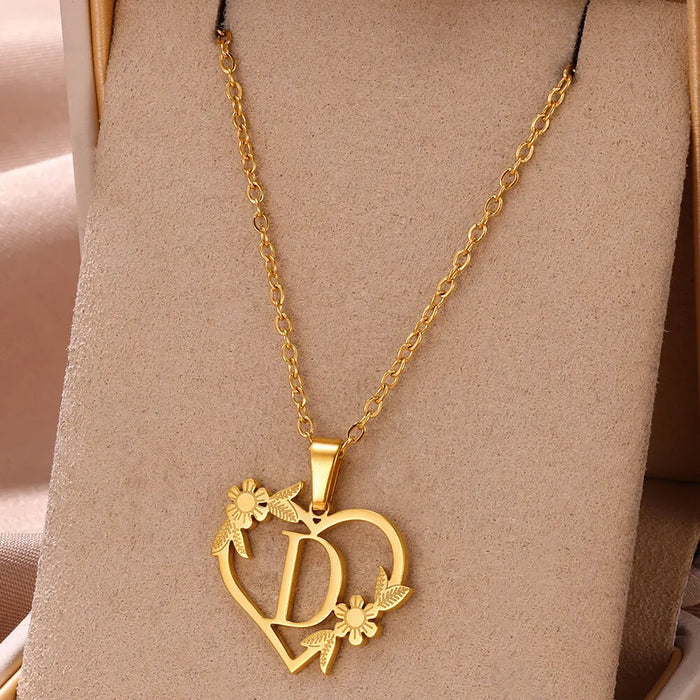 Personalisierte Herz-Kette mit Blumen & Initialen